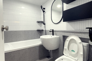 클래스와 우아함이 조화된 웨인스 코팅 인테리어로 변신한 신촌마을 포스홈 2차 아파트