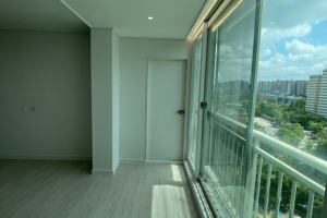 밝은 분위기를 위한 9mm 문선과 화이트 컨셉, 수원 매탄그린빌 5단지 아파트 인테리어