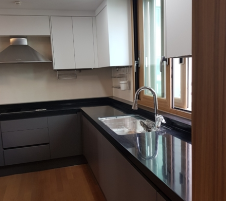 영통 청명 센트레빌 주방인테리어: 현대적 감각으로 빛나는 세련된 디자인과 실용성의 완벽한 조화