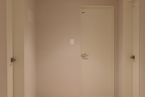 특별한 공간을 위한 슬림문틀 도어: 용인 현대아파트 4슬라이딩 설치 시공 사례