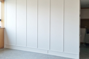 송파구 오금동 빌라의 세련된 변신: 도어 문틀 및 가벽 설치로 완성하는 공간의 품격