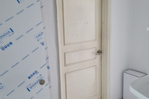 노원구 리모델링: 무광 화이트 도어 필름으로 새로워진 공간의 비밀