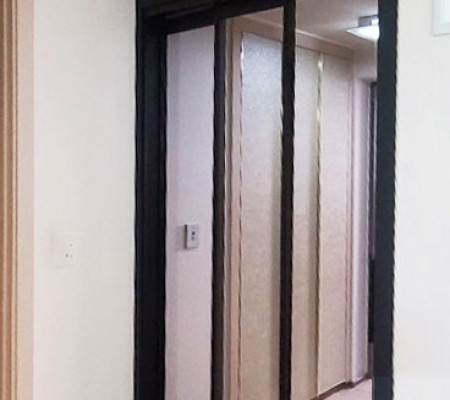 서초구 반포자이 아파트, 초슬림 블랙 브론즈 강화유리 중문으로 세련미 UP!