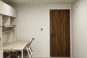 모던 무늬목 도어로 공간감 UP! 벨로체 슬림 문틀 리모델링의 모든 것